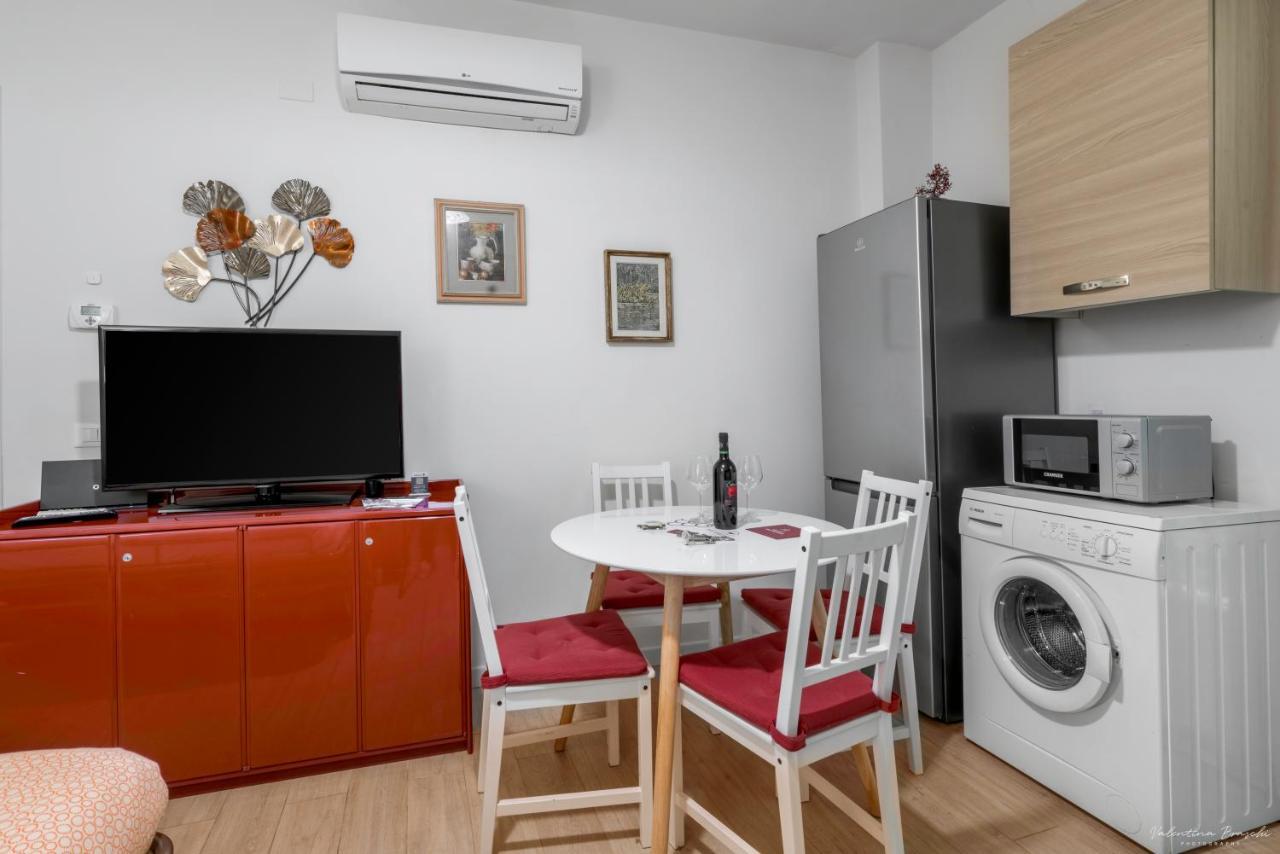 Wine Apartments Florence Masseto Exteriör bild
