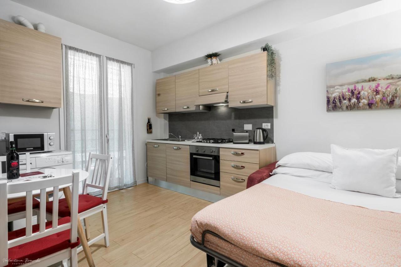 Wine Apartments Florence Masseto Exteriör bild